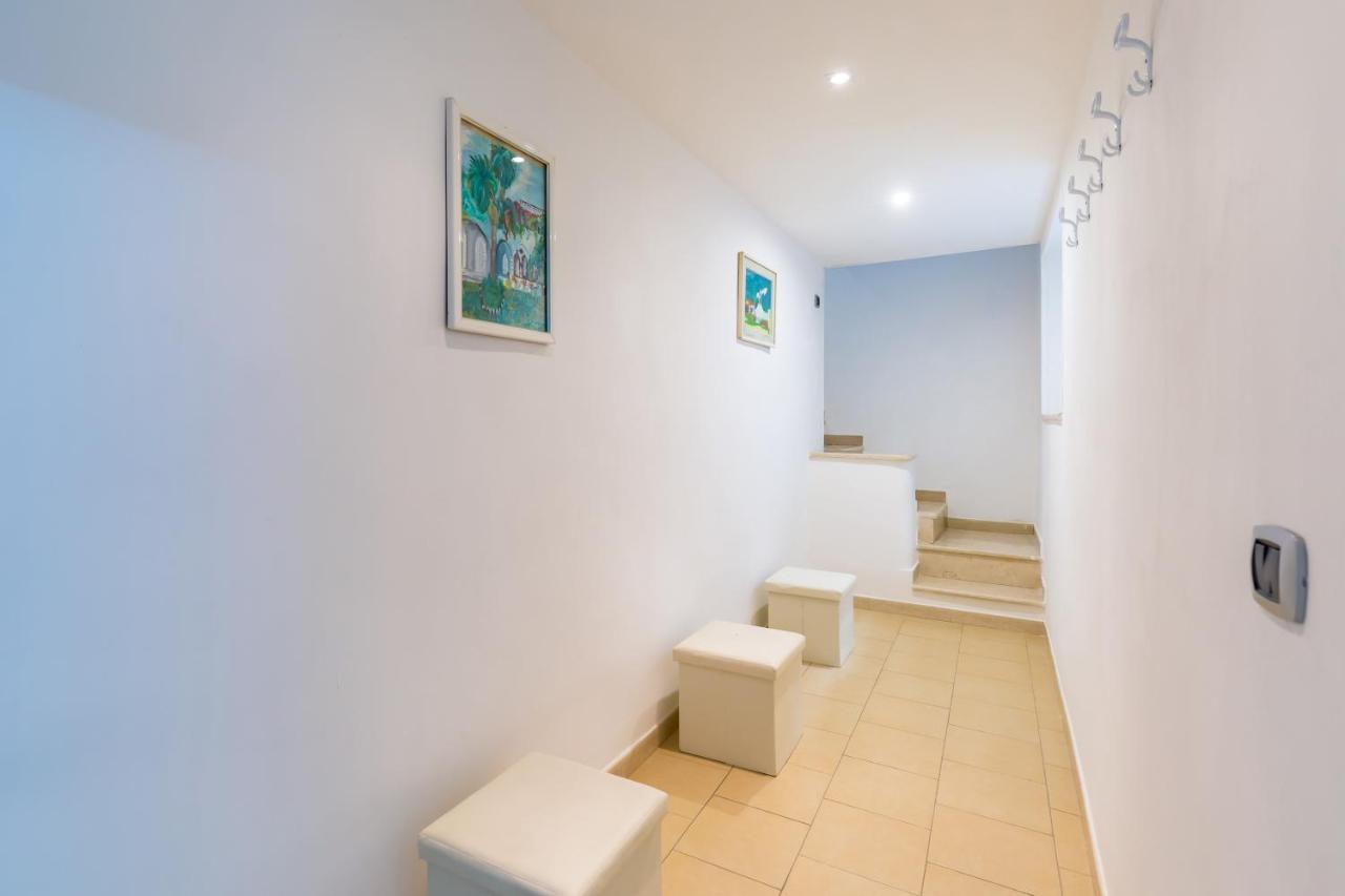 Tribunali 194 - Cozy Flat In Center ナポリ エクステリア 写真