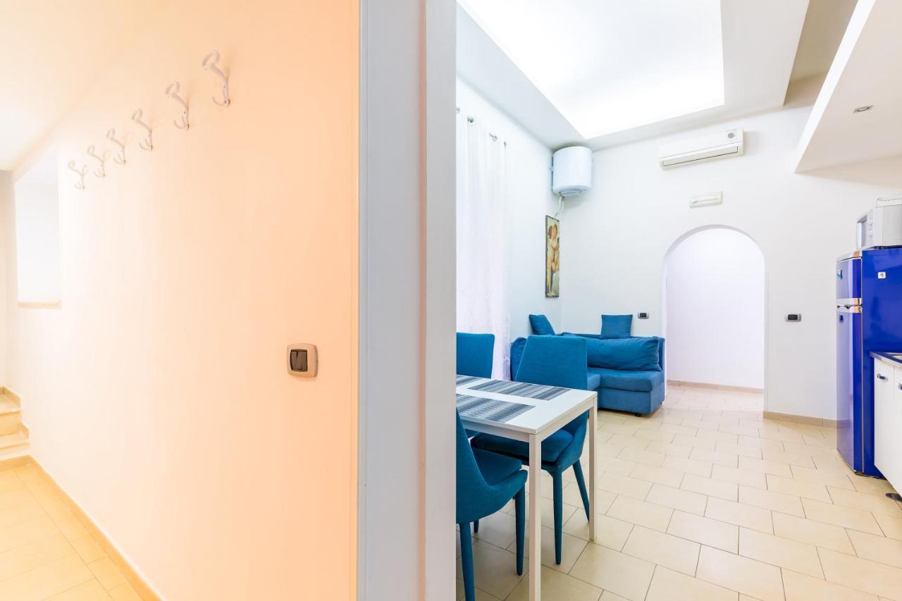 Tribunali 194 - Cozy Flat In Center ナポリ エクステリア 写真